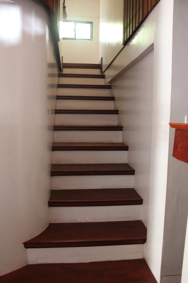 Roxas  Peria Seafront Pensione מראה חיצוני תמונה